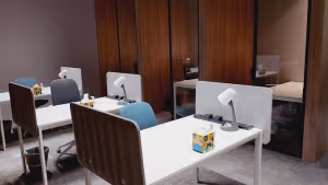 4 Person Coworking Desk