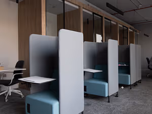 9 Person Coworking Desk