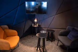 1 Person Coworking Desk