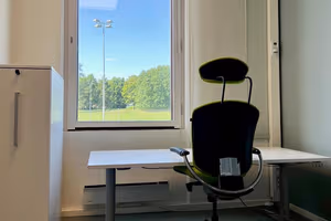 10 Person Private Office