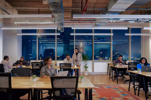 1 Person Coworking Desk