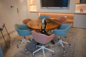 6 Person Managed Space