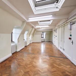 6 Person Private Office