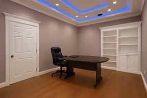 4 Person Private Office
