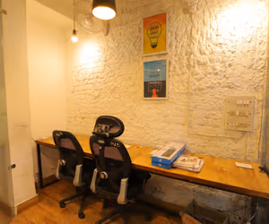 1 Person Private Office