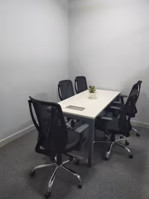 3 Person Coworking Desk