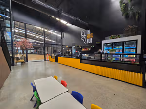 10 Person Event / Temp Space