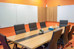 10 Person Private Office