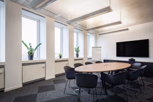 3 Person Coworking Desk