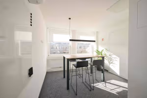 5 Person Private Office