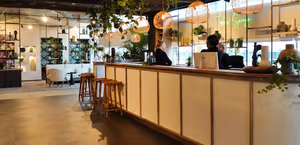 1 Person Coworking Desk