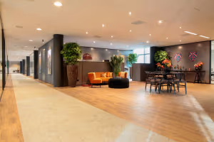 1 Person Coworking Desk