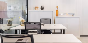 3 Person Coworking Desk