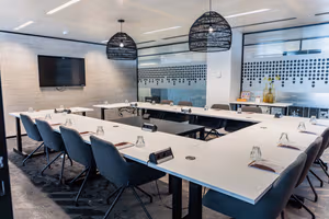 1 Person Coworking Desk