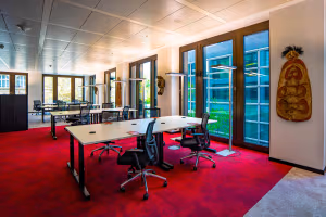 4 Person Coworking Desk