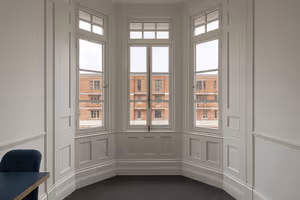 3 Person Private Office