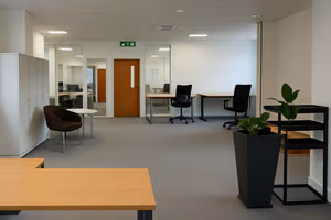 3 Person Coworking Desk