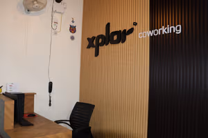 1 Person Coworking Desk
