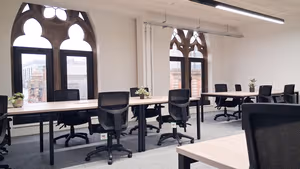10 Person Private Office