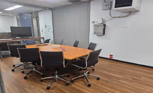 1 Person Private Office