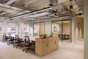 48 Person Managed Space