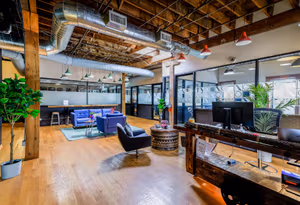 7 Person Coworking Desk