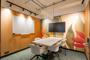 27 Person Private Office