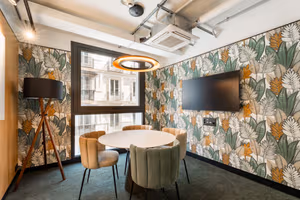 9 Person Private Office