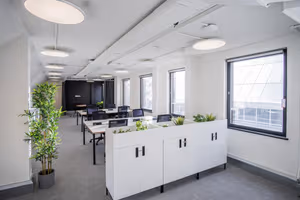 4 Person Private Office
