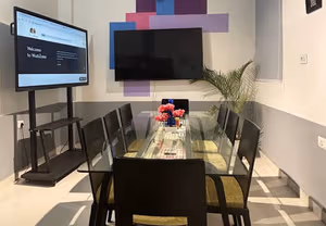 4 Person Private Office