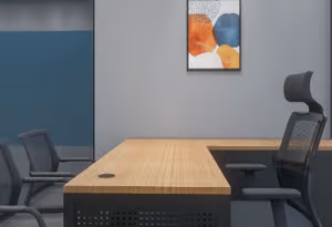 10 Person Private Office