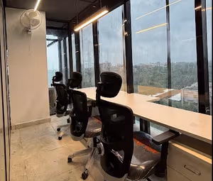 3 Person Private Office