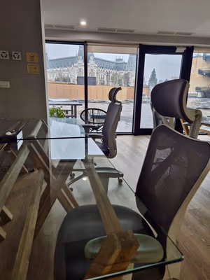 1 Person Coworking Desk