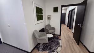 4 Person Private Office