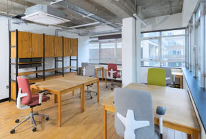 4 Person Coworking Desk