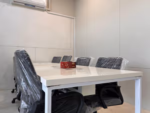 14 Person Private Office