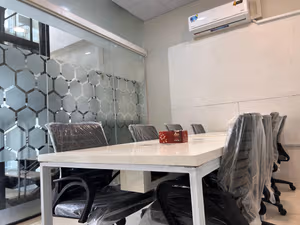 7 Person Private Office