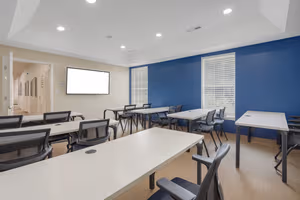 1 Person Coworking Desk