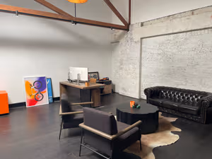 1 Person Shared Office