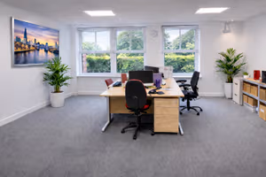 4 Person Private Office
