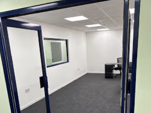 1 Person Private Office