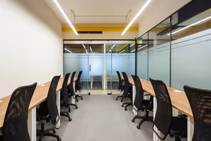 8 Person Coworking Desk