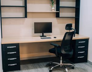 1 Person Private Office