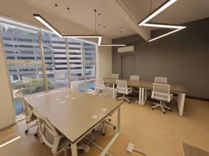 4 Person Private Office