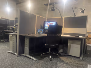 1 Person Coworking Desk