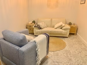 1 Person Private Office