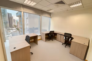 3 Person Private Office