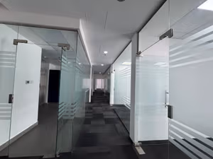 20 Person Private Office