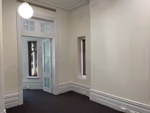 4 Person Sublet Office