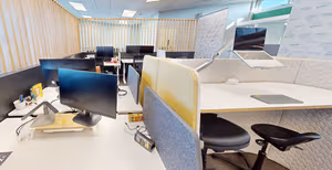 10 Person Private Office
